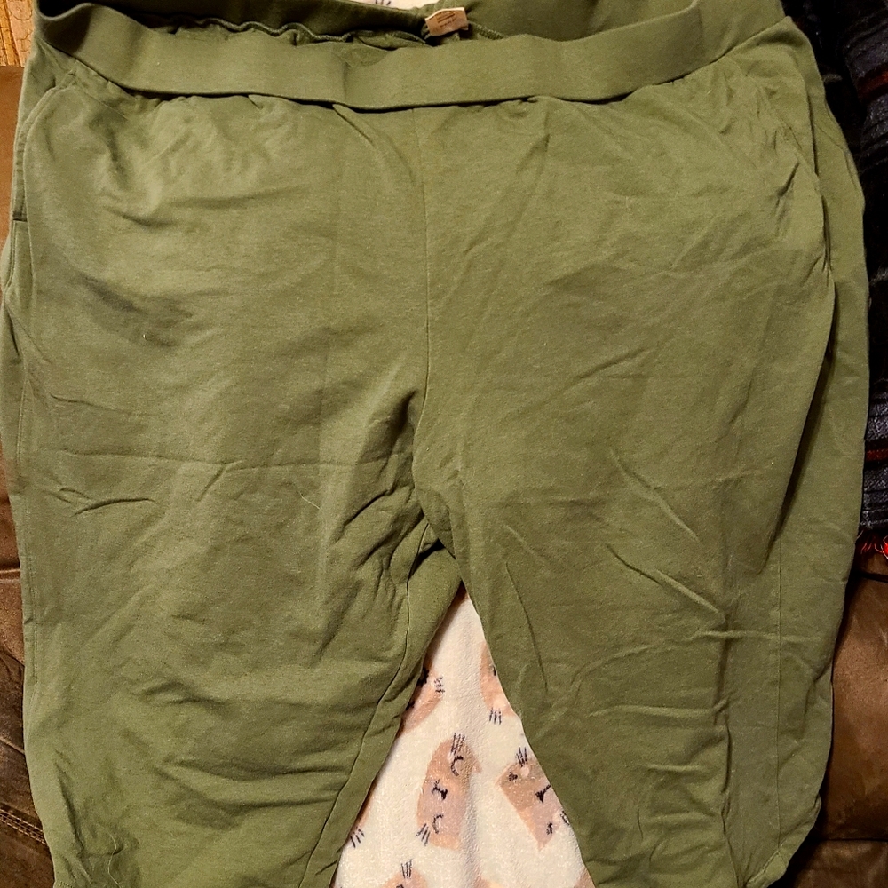 Capris